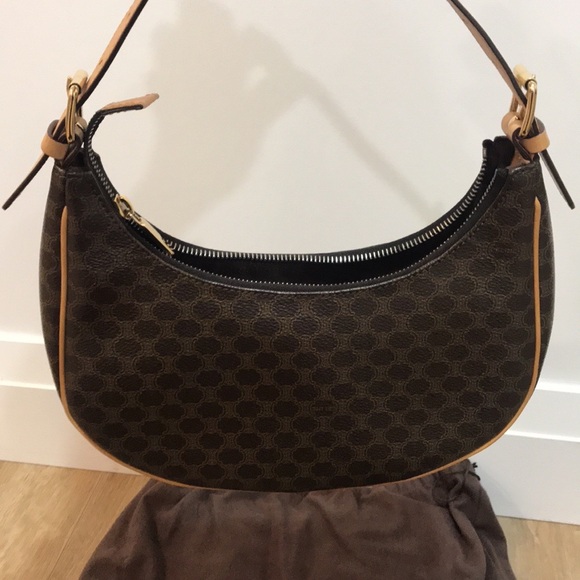 Celine - Picture 5 of 9